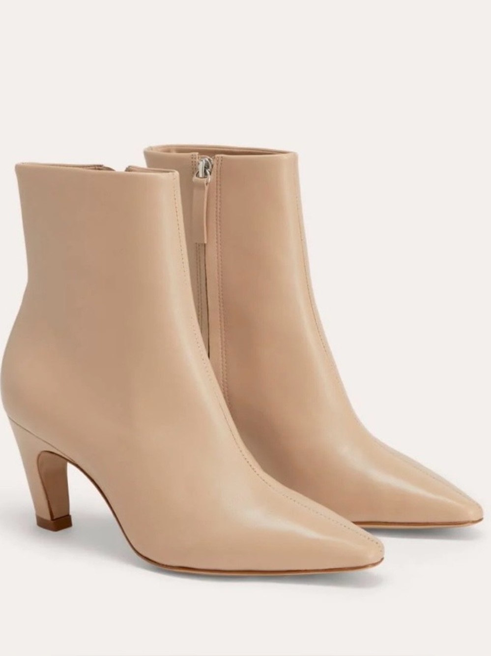 Everlane Short Banana Boot
